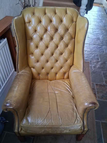 Photo of free Leather armchair (Upper walthamstow road E17) #1