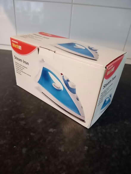 Photo of free Steam iron (Darley. DE1) #1