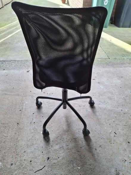 Photo of free Office chair (Newton with scales PR4) #1