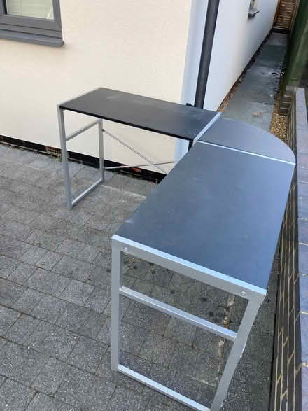 Photo of free Corner desk (Littleworth OX33) #2