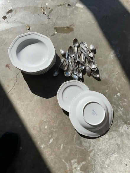 Photo of free 8 Soup bowls 2 salad plates (Cr. Valley & golden lantern) #2