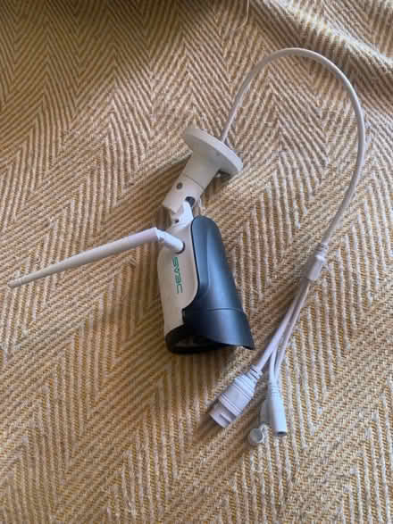 Photo of free CCTV camera indoor/outdoor (Toxteth L8) #1