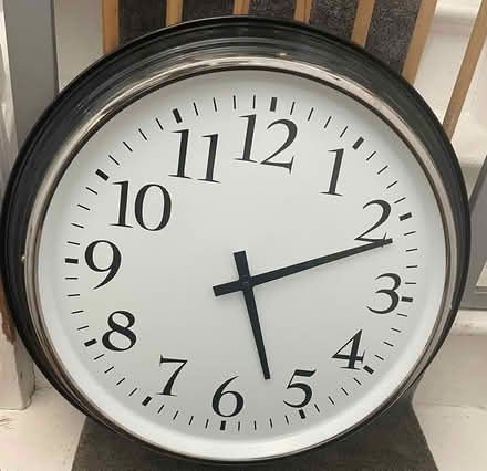 Photo of free Wall clock (Norbury) #2