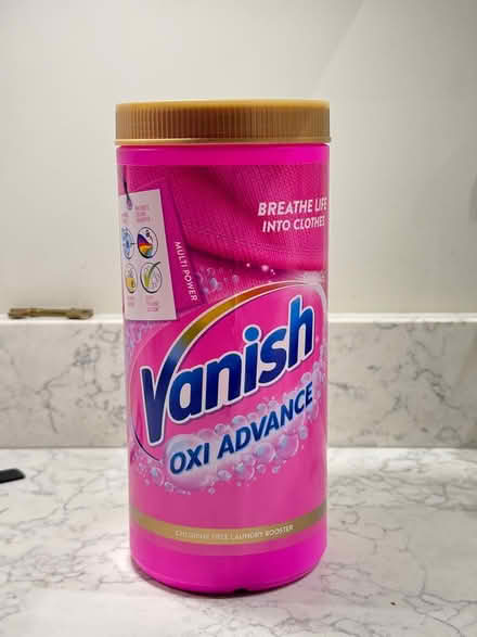 Photo of free Vanish Oxi Advance washing powder (East Marden) #1