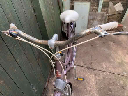 Photo of free Ladies Bike (Pleasley, Mansfield NG19) #2