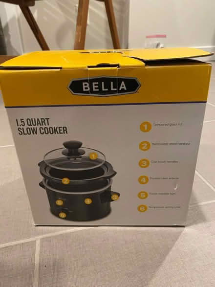 Photo of free New 1.5 Quart Slow Cooker (22205) #2