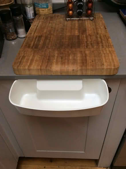 Photo of free Veg peelings holder (OX3 near Nuffield orthopaedic) #1