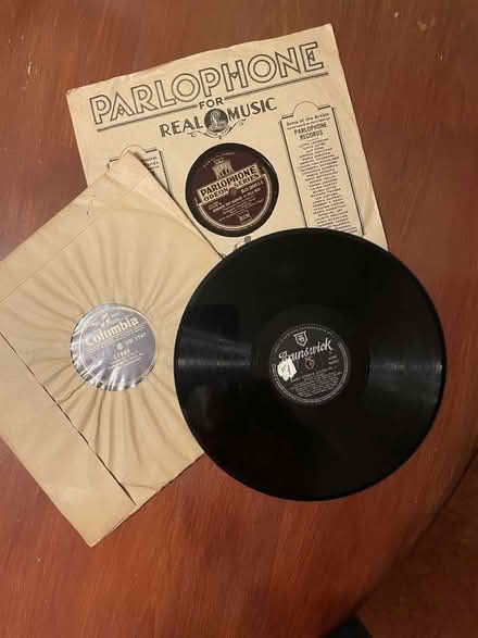 Photo of free Records - 78s (West Blatchington BN3) #1