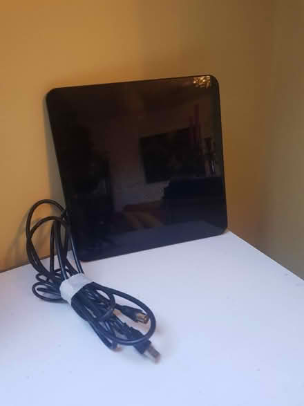 Photo of free Indoor TV Antenna (BA1) #1