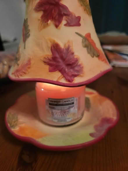Photo of free Yankee candle lamp (Crystal Palace) #4
