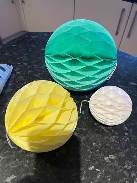 Photo of free Honeycomb balls for party decorations (Marshalswick AL4) #1