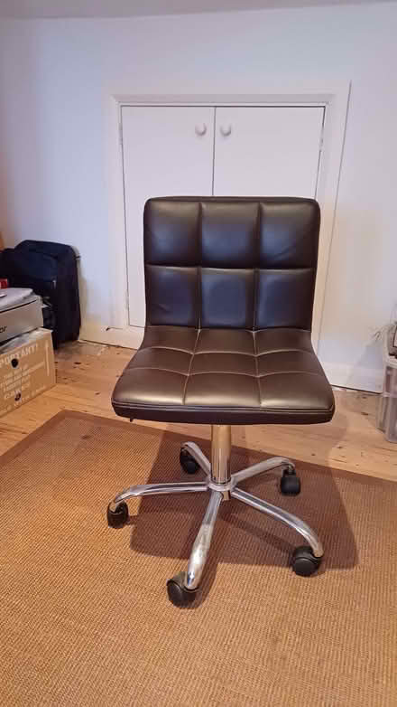 Photo of free Office chair (Charlton OX12) #1