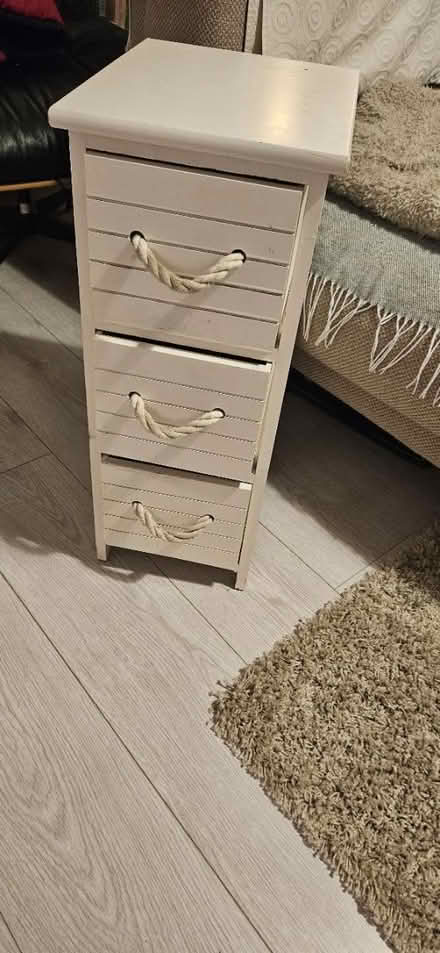 Photo of free small bathroom storage (tw7 7ew) #1