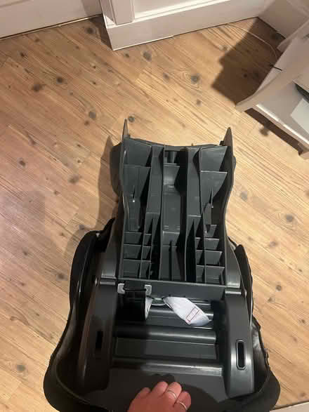 Photo of free Kids car seat (Cheltenham) #3
