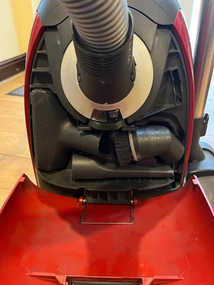 Photo of free Miele vacuum cleaner with attachments (Charlton OX12) #2