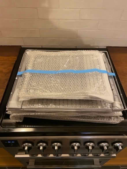 Photo of free Grill tray and 2 spare shelves (Loughborough LE11) #1