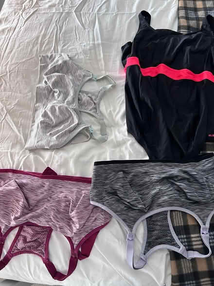 Photo of free maternity bras & swimming suit L (BR5) #1