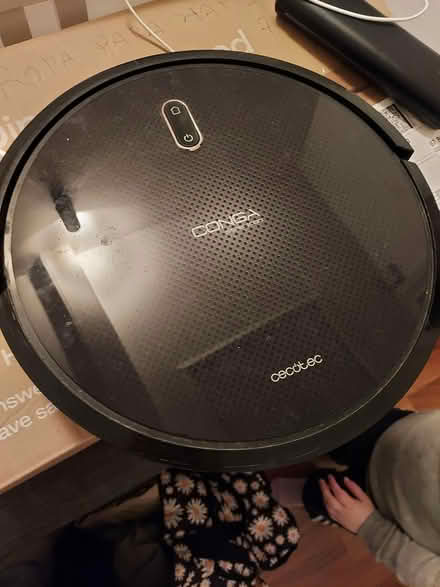 Photo of free Vacum robot (SW18 5QH) #1