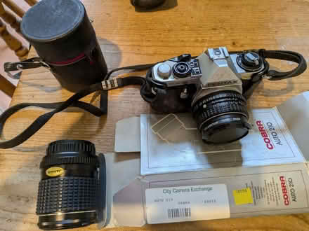 Photo of free An old Pentax Super ME camera with a lot of accessories (Park Central B15) #1