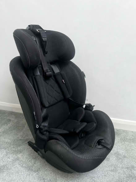 Photo of free Silver Cross Car Seat (TW7 6QU) #1