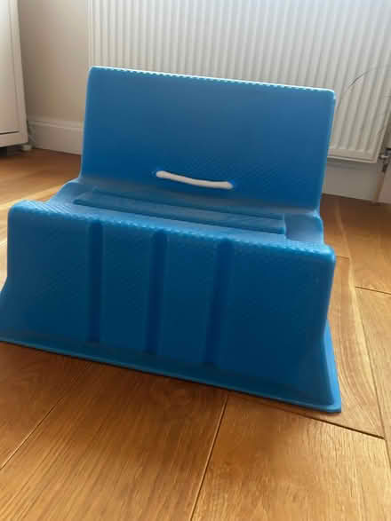 Photo of free Horse mounting steps plastic blue brand new (Hurstpierpoint BN6) #2
