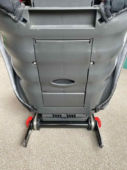Photo of free Child’s isofix car seat (Orpington, BR6 9) #2