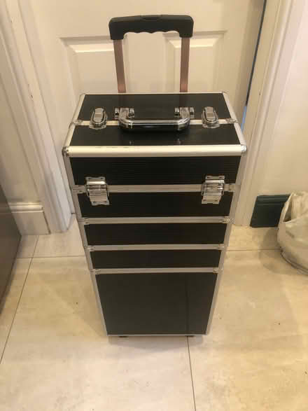 Photo of free Craft or makeup chest (Cavendish DE23) #1