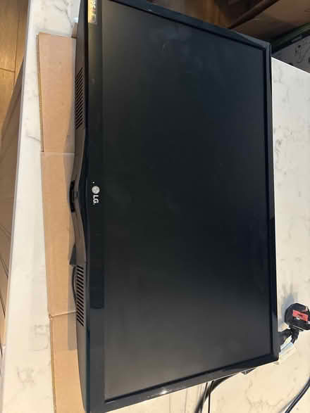 Photo of free Small LG TV (TN35 Ore) #1