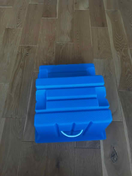 Photo of free Horse mounting steps plastic blue brand new (Hurstpierpoint BN6) #3
