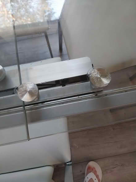 Photo of free Glass table and 6 chairs (Next to Lister hospital..) #1