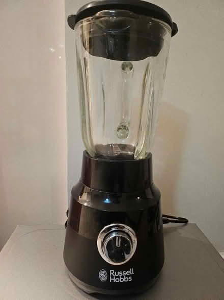 Photo of free Blender and microwave (Barking IG11) #3