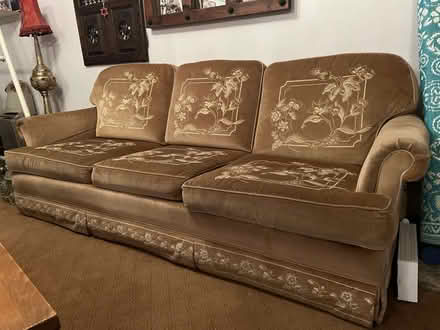 Photo of free Sofa (Fulham SW6) #1