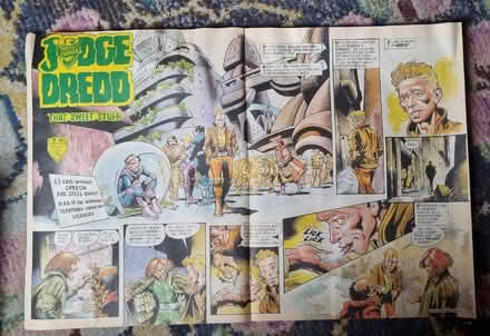 Photo of free 3 x editions of vintage 2000 AD comic featuring Judge Dredd (Great Northern Road DE1) #4