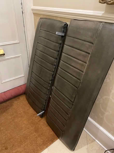 Photo of free Bench seat and back (Islington N1) #1