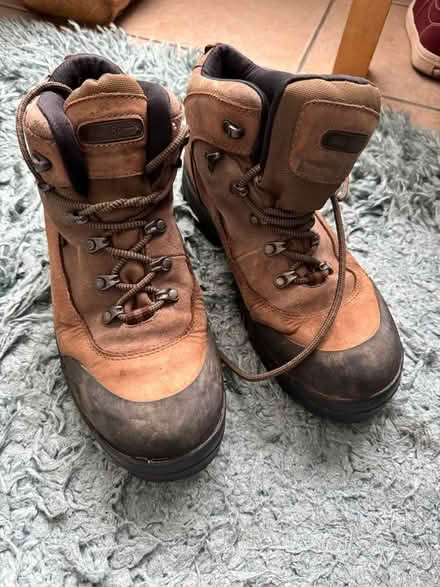 Photo of free Men’s size 10 walking boots (Letchworth SG6) #1