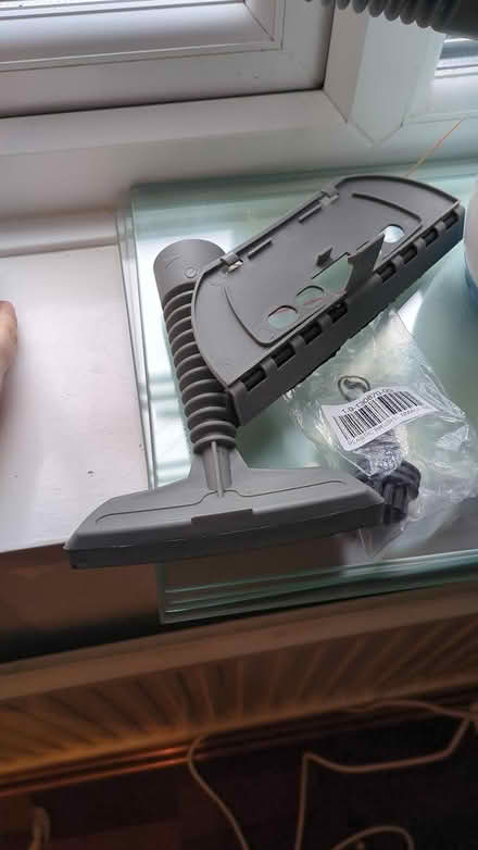 Photo of free Tower steam cleaner (Markfield LE67) #2