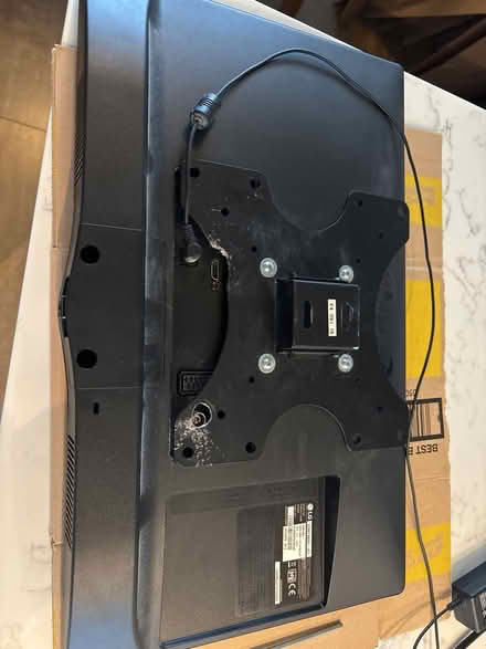 Photo of free Small LG TV (TN35 Ore) #2