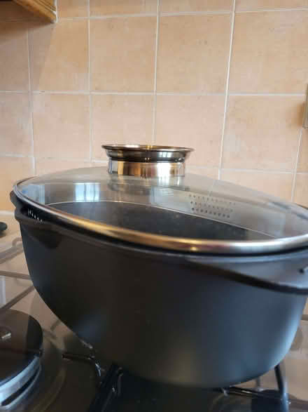 Photo of free Large casserole or roasting dish (Barnard's Green WR14) #2