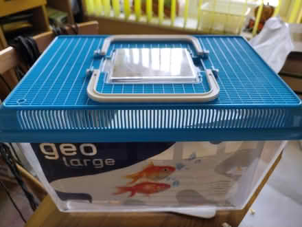Photo of free Small aquarium or pet transport box (Eastbourne BN21 2) #1