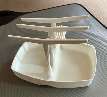 Photo of free Microwave bacon rack (Brinnington SK5) #1