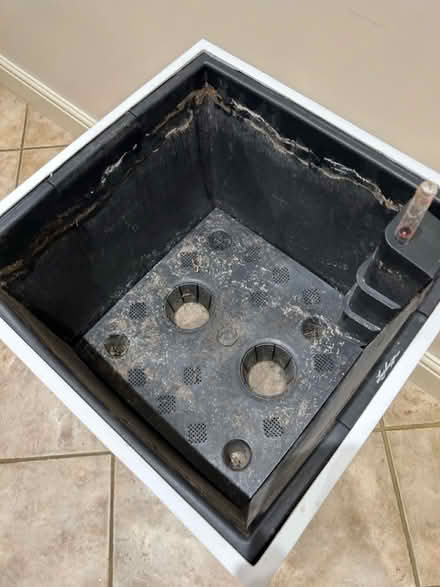 Photo of free Indoor planter unit (Farnham Royal) #2