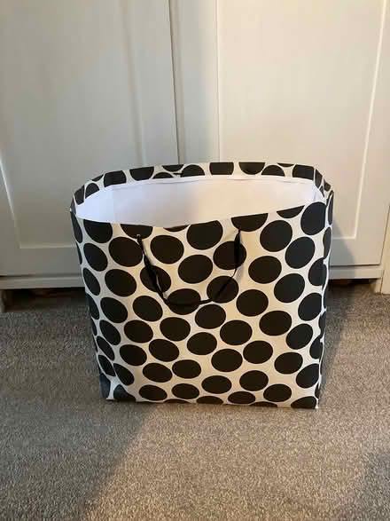 Photo of free Very large gift bag (Thorney Leys OX28) #1