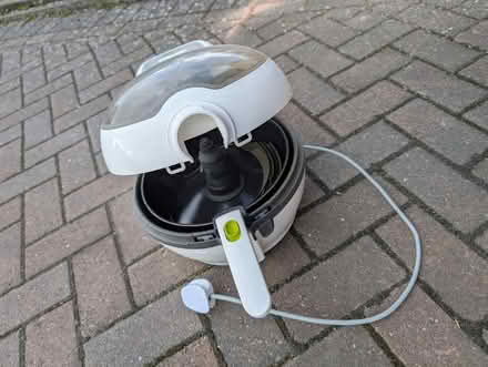 Photo of free Actifry Air Fryer (Rugby, Bilton, CV22) #1