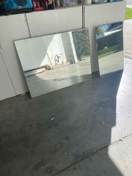 Photo of free Two mirrors (Cr. Valley & golden lantern) #1