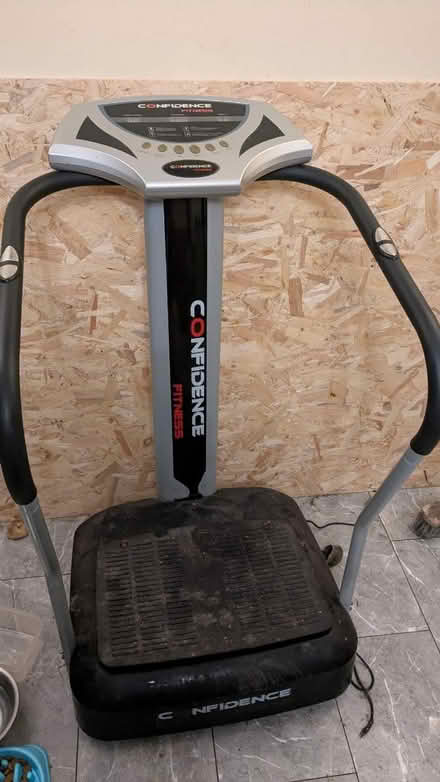Photo of free Exercise machine vibration (HP11) #1