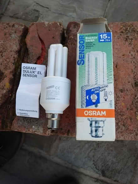 Photo of free Automatic dark / daylight sensing bulb NOT MOTION SENSING (Southport PR9) #2