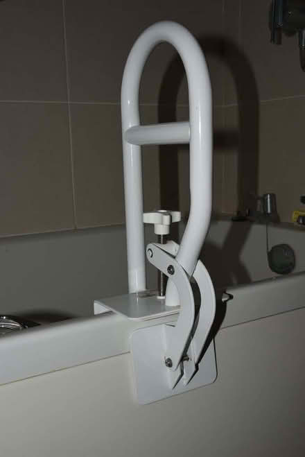 Photo of free Bath safety handle (Malvern Link WR14) #1