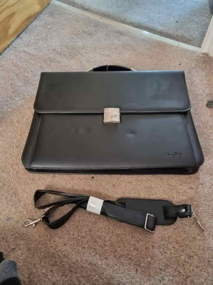 Photo of free Leather briefcase / Satchel (Abraham Heights LA1) #3