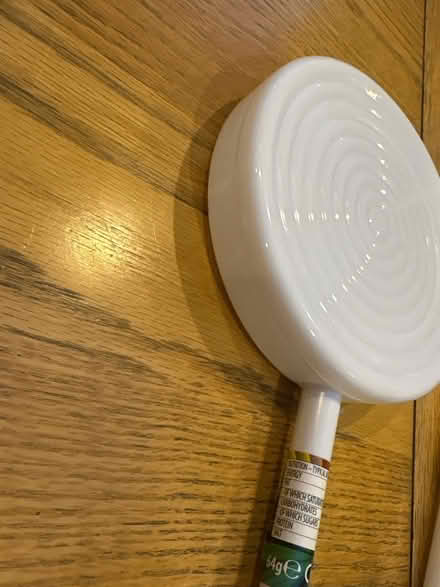 Photo of free 2 🍭 lollipop shape containers (Southfields SW19) #3