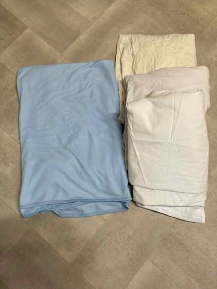 Photo of free Hospital bed sheets & blanket (Abbey Wood SE2) #1